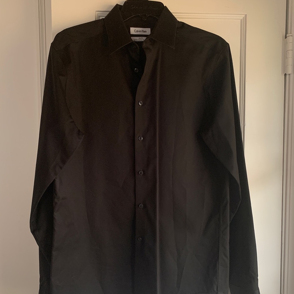 Calvin Klein - slim fit no iron